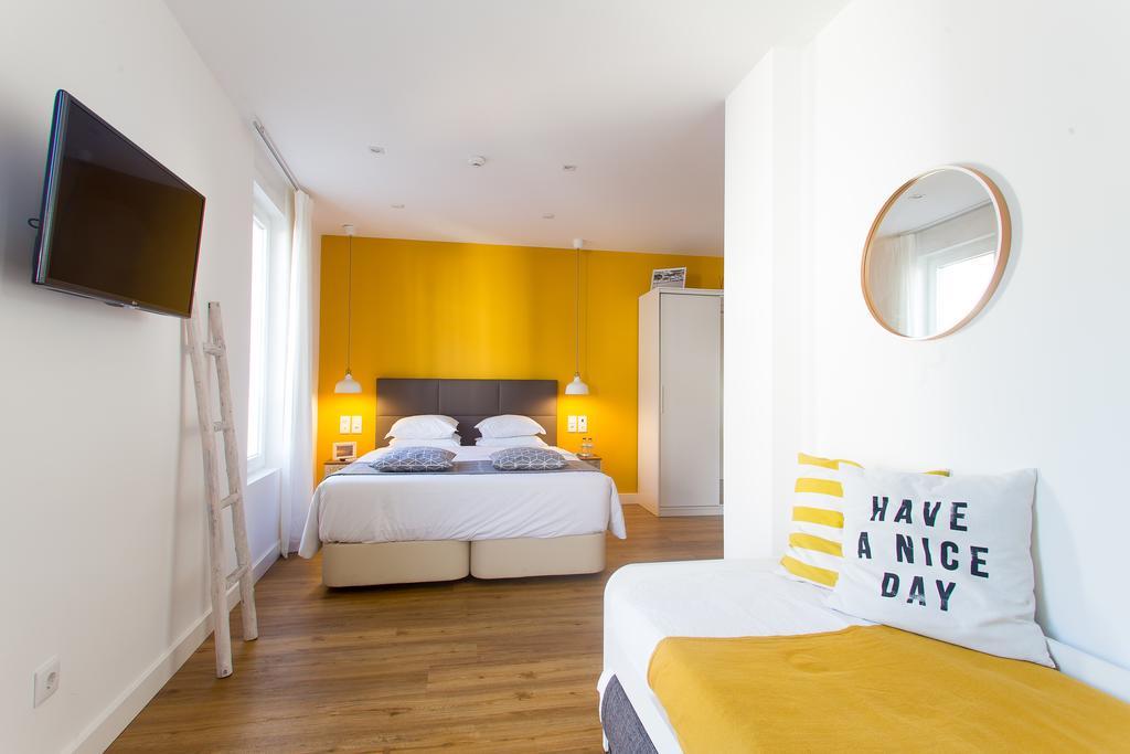 Aveiro Rossio Bed & Breakfast ภายนอก รูปภาพ